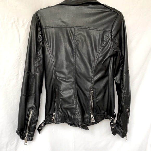 Guess leather jacket - Picture 2 of 2